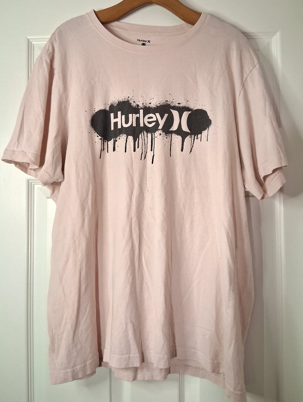 Pink Hurley T Shirt XXL